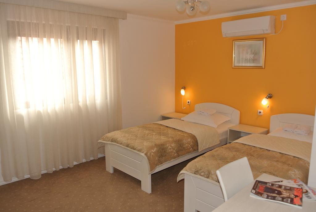 Garni Hotel Beograd Negotin Rom bilde