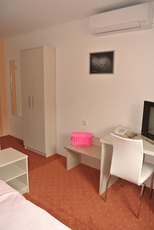 Garni Hotel Beograd Negotin Rom bilde